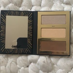 Tarte tarteist pro glow to go